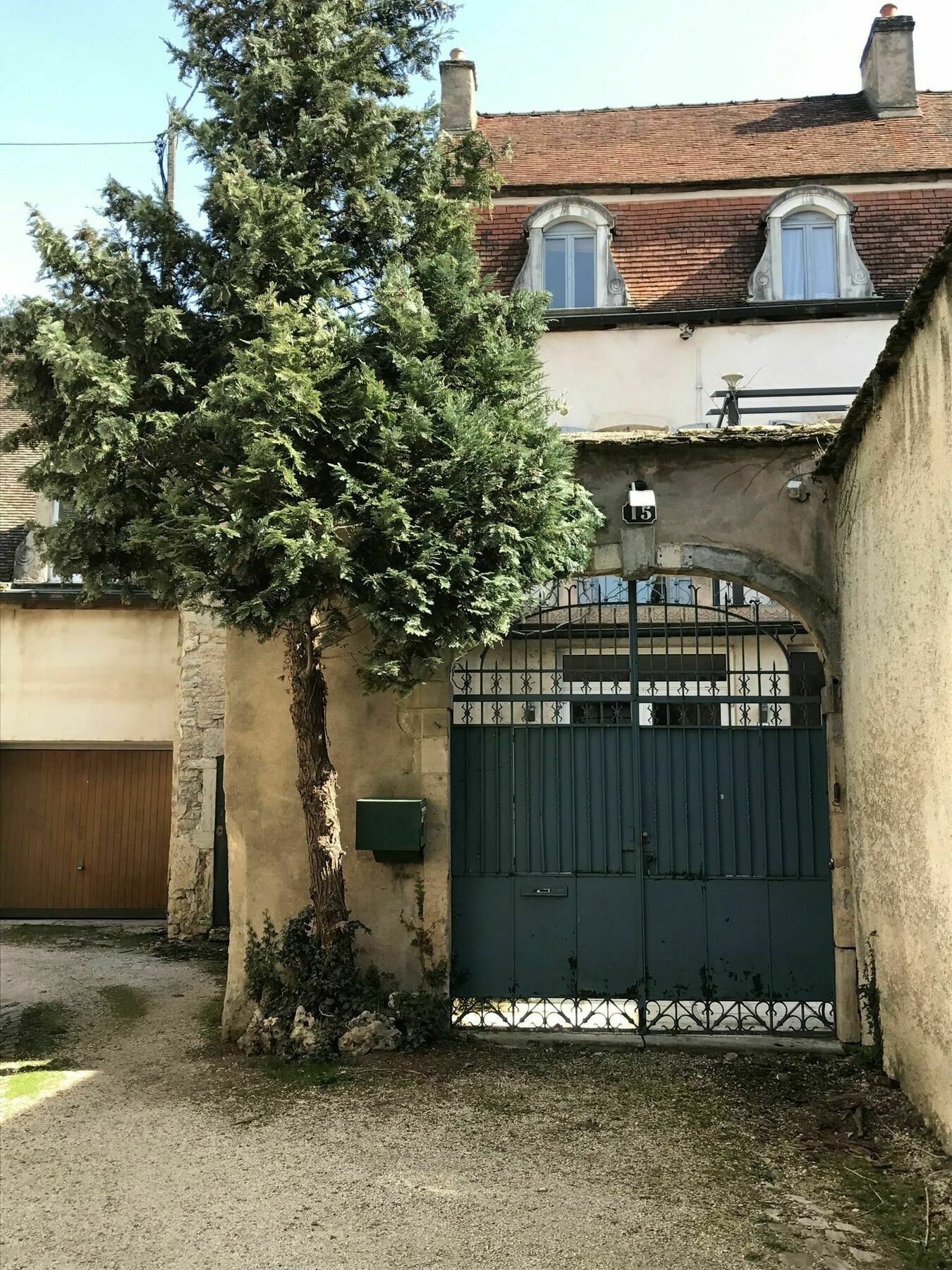 La Poterne Villa โบน ภายนอก รูปภาพ
